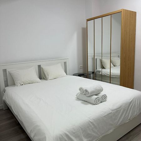 Catedral Apartment บูคาเรสต์ ภายนอก รูปภาพ