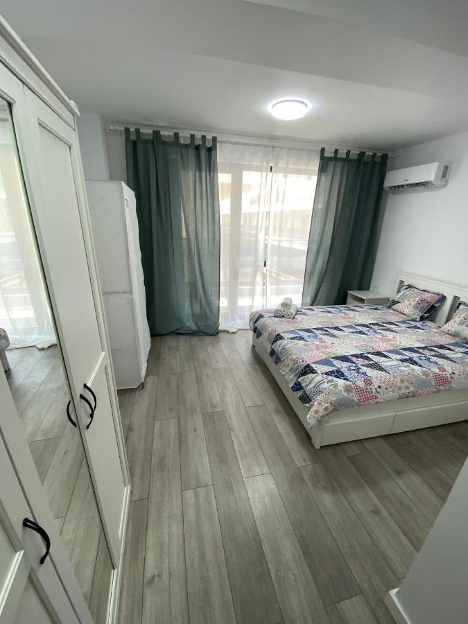Catedral Apartment บูคาเรสต์ ภายนอก รูปภาพ