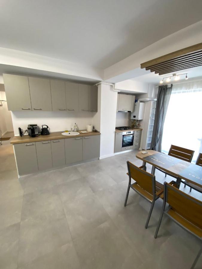 Catedral Apartment บูคาเรสต์ ภายนอก รูปภาพ