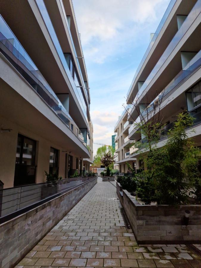Catedral Apartment บูคาเรสต์ ภายนอก รูปภาพ
